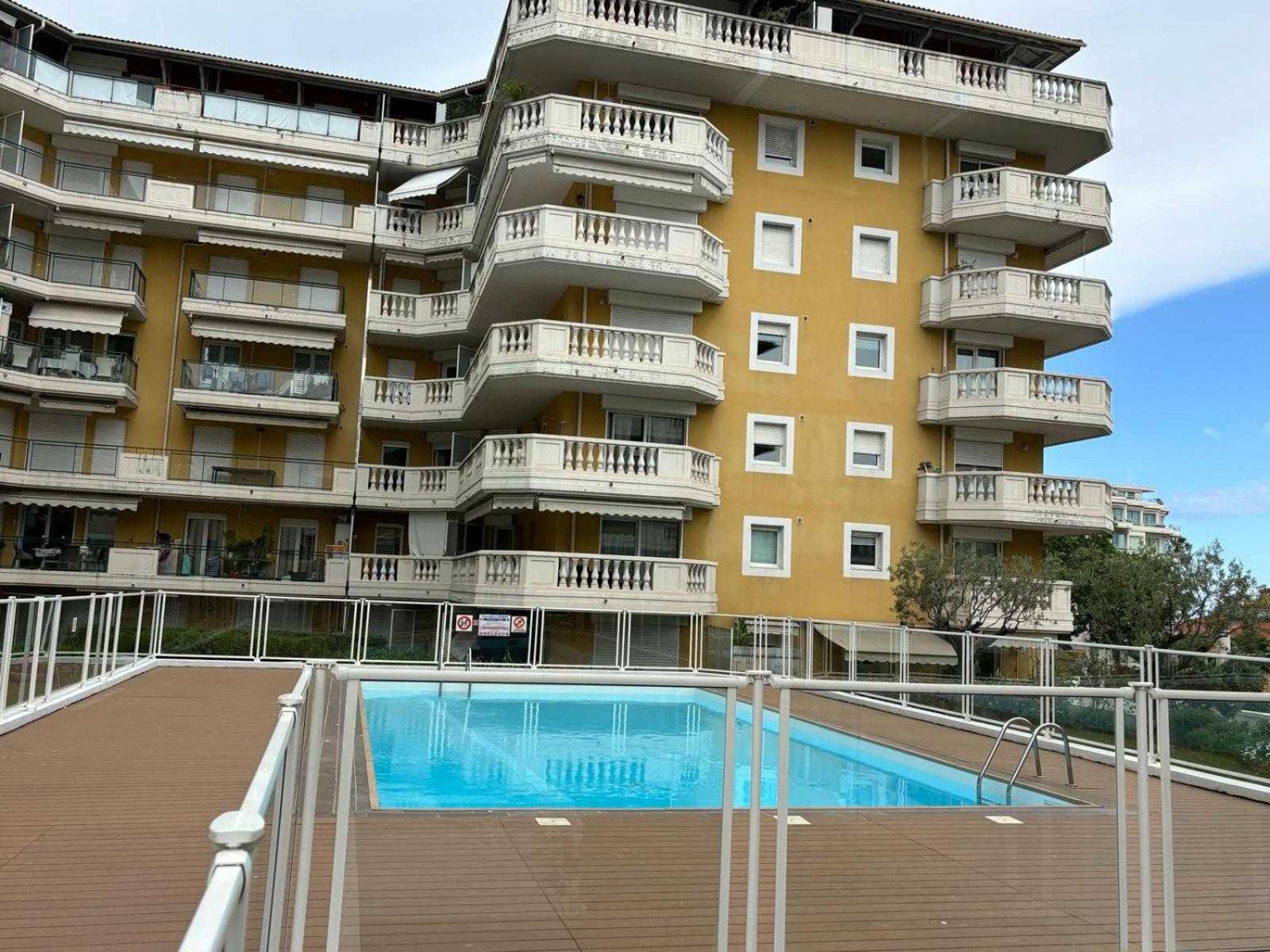 Charming With Pool & Balcony -heart Of * Nizza